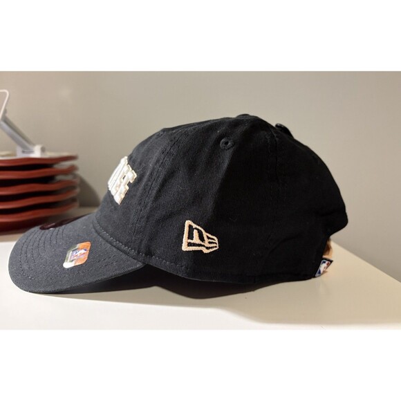 Men's New Era 9Twenty Hat Atlanta Hawks 2025/26 Adjustable Strap PEACHTREE Logo - Picture 6 of 12